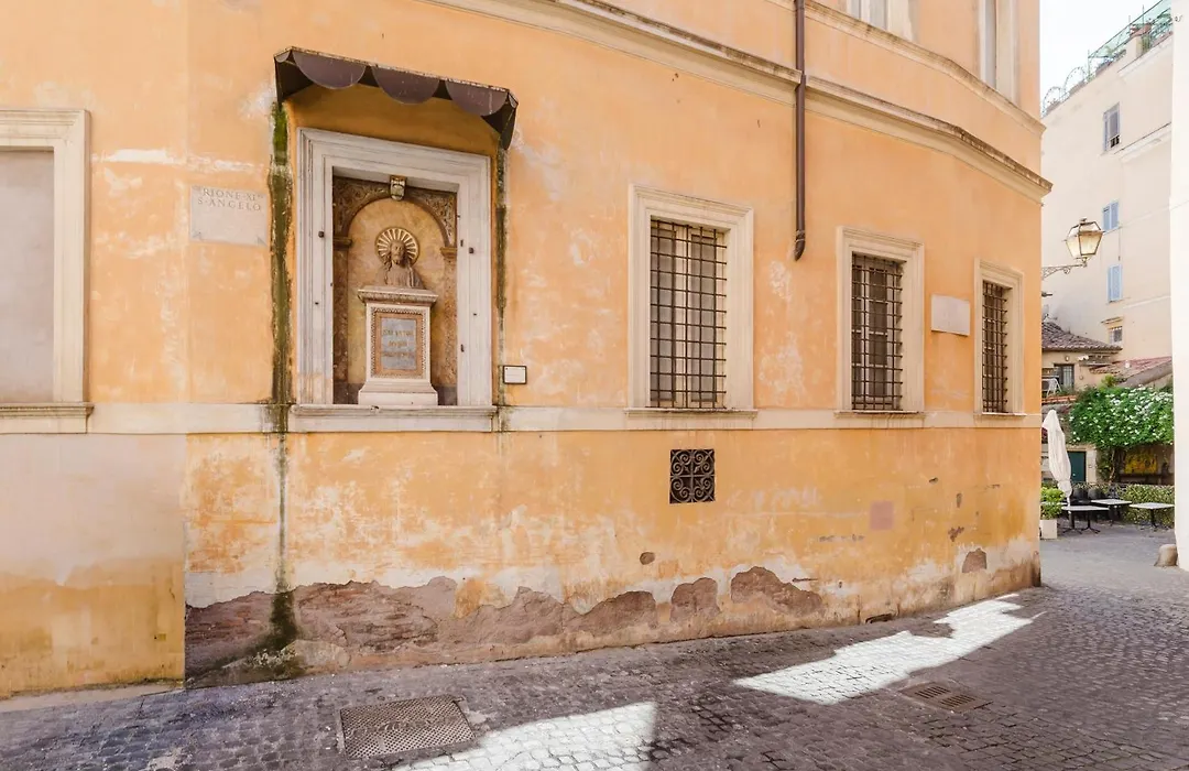 Cuore Di Roma Con Terrazza Privata A Piazza Venezia-1
